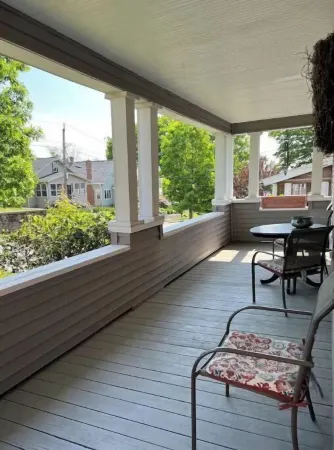 CHARMING LARGE 3 Bedroom Entire Home