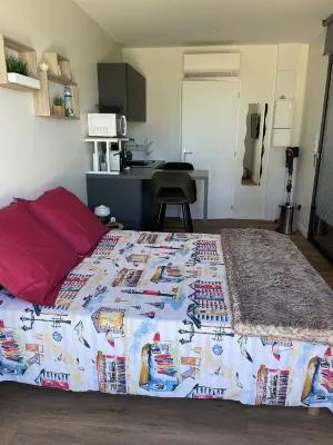 Atypical studio with all comforts