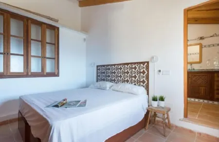 Shelter "Es Mirador" Cami de S'Illeta - Port de Soller Отели в г. Сольер