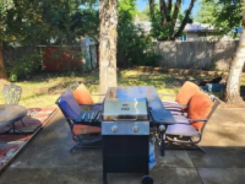 Spacious 3 bdrm home in quiet neighborhood in Quincy 플러머스 카운티 호텔