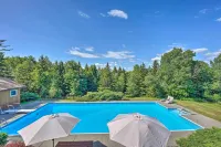 Family Winter Retreat w/ Hot Tub: 14 Mi to Slopes! - Haustierfreundliche