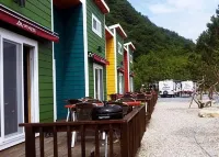 Yeongwol Nature Irang Camp Pension