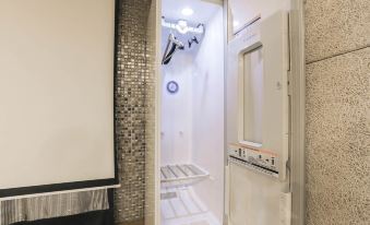 Yeongju Case Hotel
