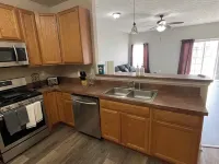 3-bedroom townhome in tranquil Delmar with WiFi, AC. Relax and unwind Hotels in Delmar