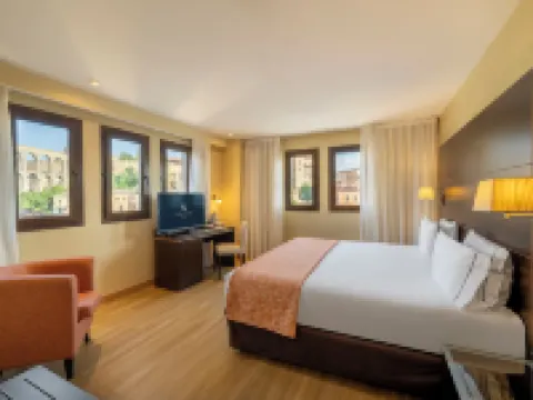 Eurostars Plaza Acueducto Hotels in Segovia