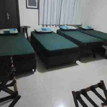 Apartment with access to Leme beach Fitness & Recreational Facilities