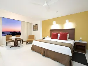 Las Brisas Huatulco – All Inclusive