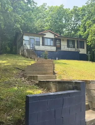 Cute 2BR Full Vacation Home near Spring River and Waterfall