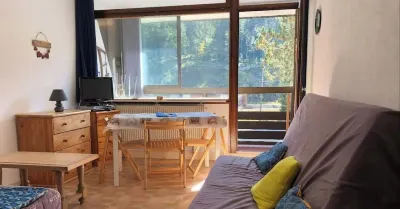 At the foot of beautiful hikes and nature, a charming studio awaits you. Hotels near Le Hohneck