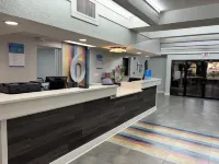 Studio 6 Tallahassee, FL North Monroe