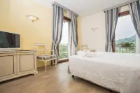 Hotel Spiaggia d'Oro - Charme & Boutique - Garda Lake Collection Hotels in Salò