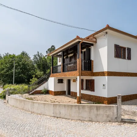 GuestReady - Rustic Oasis in Vila Nova de Cerveira