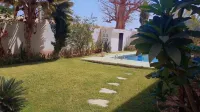 Luxury Villa in Ngaparou with Private Pool, 4 Bedrooms and Total Comfort Hotels in Ngaparou