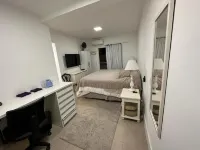 Espetacular e Charmosa Casa, Condomínio Fech, Ar, Spa+hidro, Piscina, Tv, Wifi,