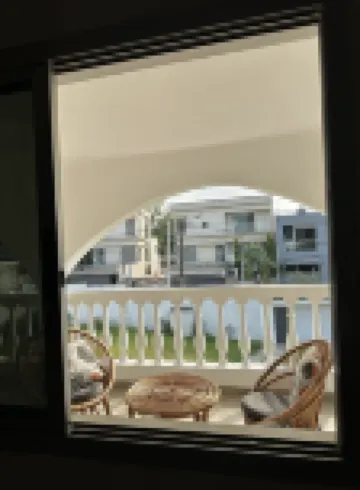 Villa Charmante Avec 3 Chambres et Salles de Bains Privées au Centre D'abidjan !