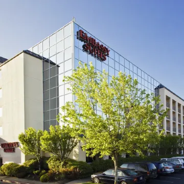 Embassy Suites by Hilton Seattle Bellevue