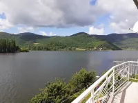 Rosella House on the Lake - Marmore Falls