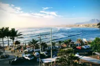 Oceanview 2-Bedroom Apartment in Huanchaco, Peru - 2 ดาว