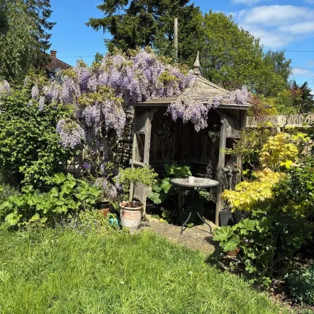 16th century lace makers cottage in the heart of rural England Отели в г. Букингем