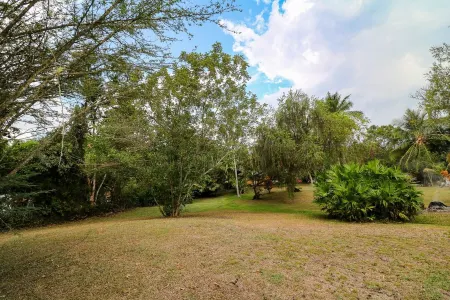 3 Espacios Independientes, Piscina, Cerca al Pueblo Отели в г. Вильета