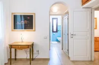 Sea side villa with garden and pool