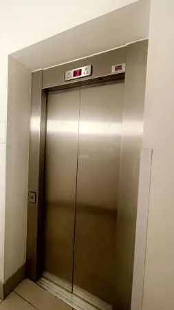 Luxury Apartment Near City Airport! Отели рядом с достопримечательностью «Баринг»