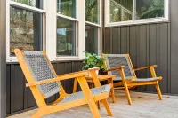 Charming 4-bedroom house with HOT TUB, SAUNA and Play Area in Newfoundland