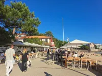 Very large villa with all equipment - 50m from the beach