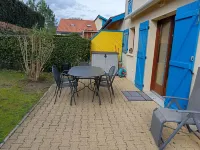 House in vacation residence 4 persons swimming pool, tennis, petanque, sneakers Hotels in Saint-Julien-en-Born