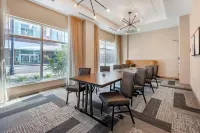 Cambria Hotel Minneapolis Downtown Hotels in Міннеаполіс