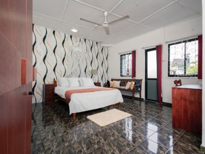ALAKESHWARA HOME STAY FULLY FURNISH 3 BED ROOM 2 bath APARTMENT IN KOTTE