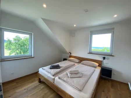 Newly renovated vacation apartment Hopfenblick 100sqm 6 persons roof terrace