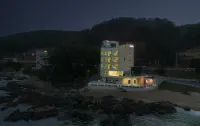 Yeongdeok Half Moon Bay