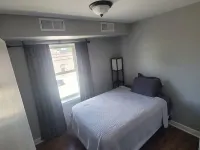 2 Bedroom Travelers Suite with Queen and Full Bed Hotels in Rock County