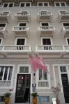 瑪律基奧尼酒店 - 停車場