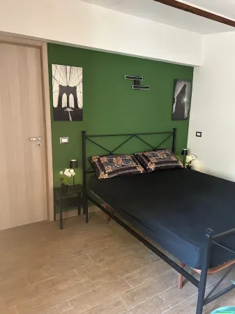 Modern House Отели в г. Монтополи-ди-Сабина