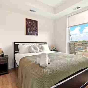 Stylish 1B in DT Minneapolis, Minutes to Minneapolis Convention Center & US Bank Rooms