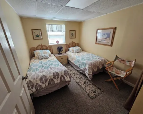 Charming Lake Front Apartment