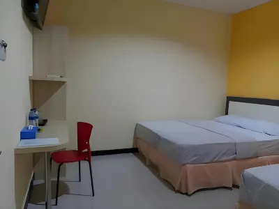 Galaxy Guest House Hotels in Medokan Semampir