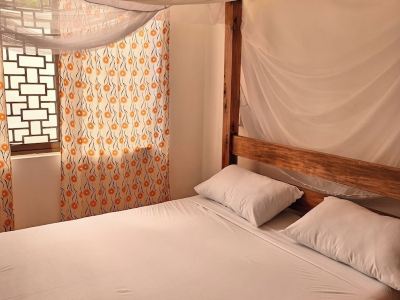 Private Cottage with Beach Access Watamu