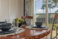 Oaky Hideaway - 3Bd 1.5Ba, Highspeed WiFi, Fenced yard, Southside complex close!