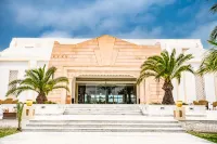 Iris Hotel & Thalasso