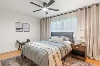 Stylish & Comfortable 4-bedroom Retreat in safe and quiet Southside Springfield