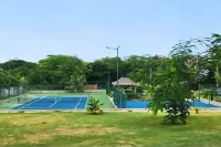 3-bedroom house with Wi-Fi, AC, 24 Hr Sec Hotels in Priory