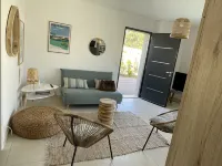 Villa with private pool, lentre_terre_et_mer