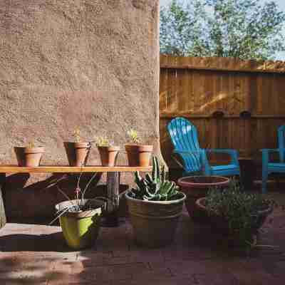 Historic Adobe Home Near Rio Grande/Old Town/Zoo Hotel Exterior