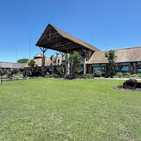 Imbube Safari Lodge
