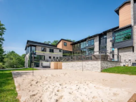New! Epic lakefront home with indoor pool! Hotels in Garrett County