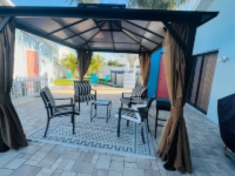 Charming Ocean Front 3-bedroom and 4 Bath  with WiFi and AC in Hernando Beach Hotels in Hernando Beach