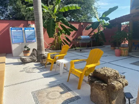 BEACH VILLA SUNNY HOUSE, FAMILY FRIENDLY, PET FRIENDLY, SPACIOUS, CLEAN, SAFE